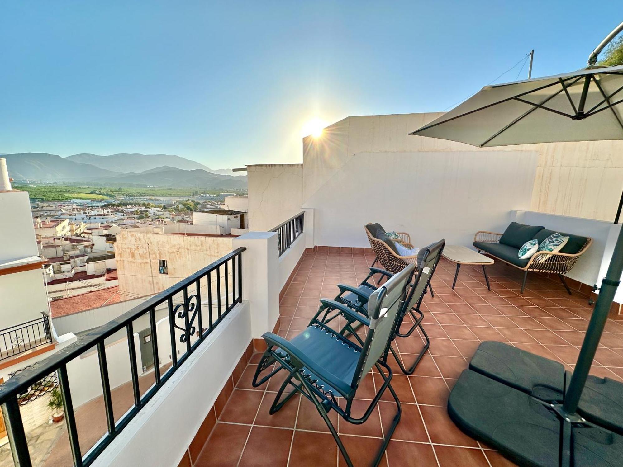 Casa Con Terraza Y Patio Privado En Salobrena Villa Eksteriør billede